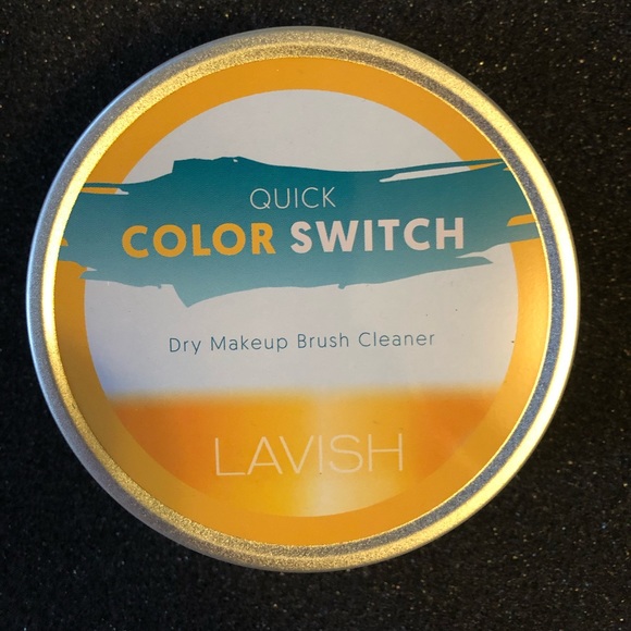 LAVISH: Colour Switch - Dry Makeup Brush Cleaner - Picture 1 of 1